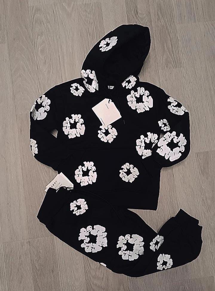 TUTA FELPATA A FIORI